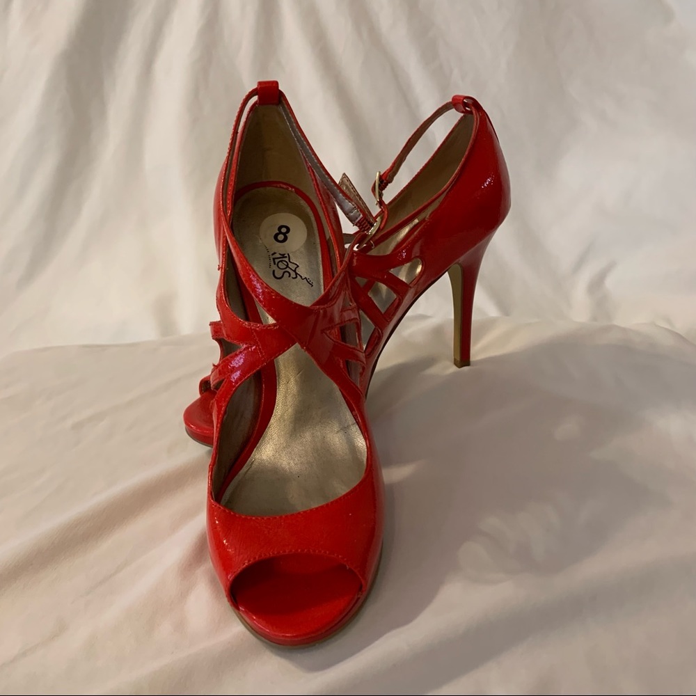 Like New Sexy Carlos Santana Venus Peep-toe Heels